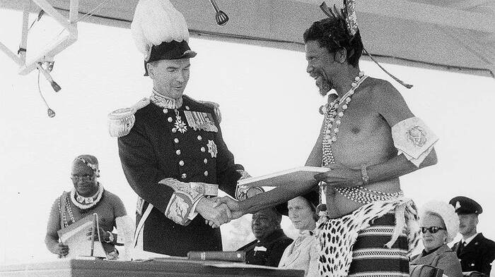 Свазиленд - абсолютизм по-чёрному. Как живёт одна из немногих полноценных монархий современности?