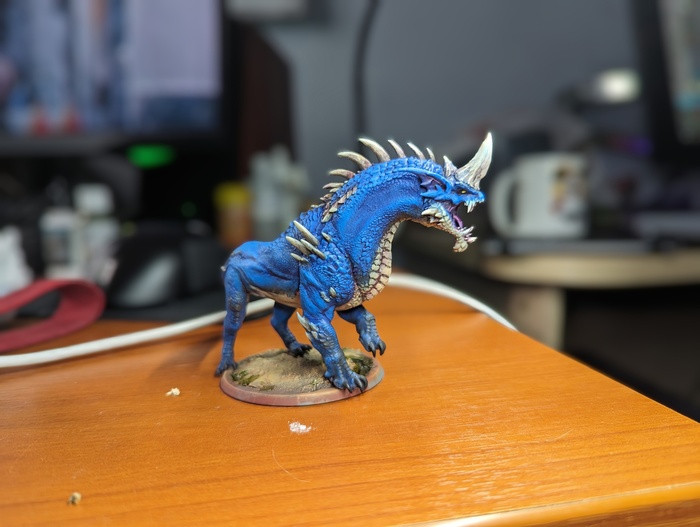 Примерила к базе. В итоге было решено что как то мало контрастности.