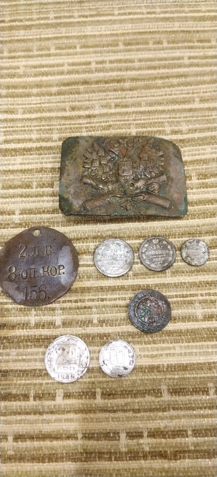 Searches with Comrades in a knocked out place - My, Find, Amur region, Blagoveshchensk, Treasure hunt, Metal detector, Treasure, Search, Coin, Rare coins, Glass, Tsarism, Tsar, Vial, Eagles, Old man, Silver, Buttons, Longpost
