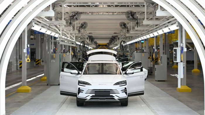 В Узбекистане началась сборка автомобилей BYD