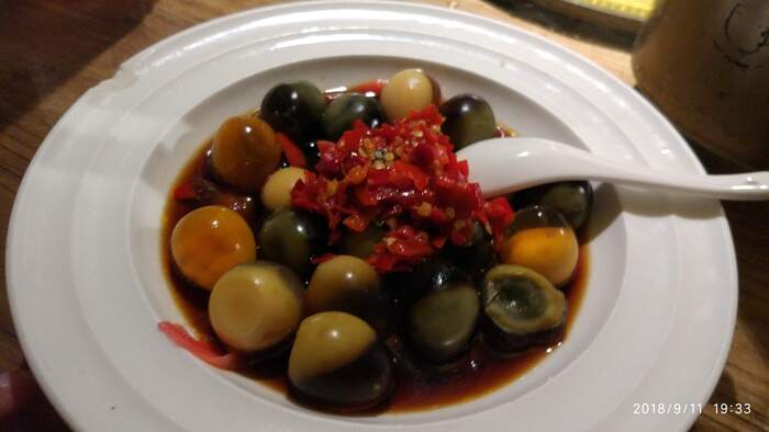 Столетнее яйцо из перепелиных. Вкусняшка)))))