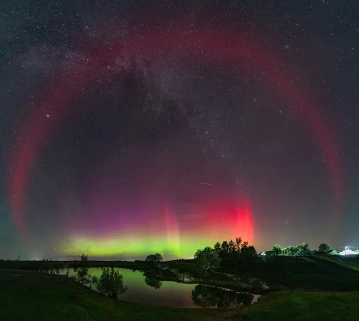 Aurora Borealis and SAR Arc - My, Polar Lights, Sar, Starry sky, Astrophoto, Milky Way, Night, Landscape, September, Village, Lake, Vertorama, Chuvashia, Longpost