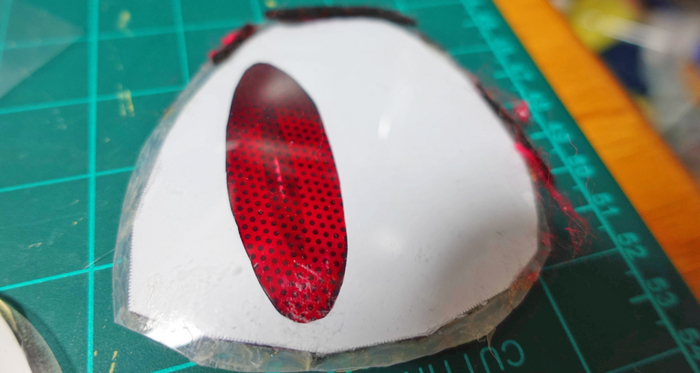 Перфорированная ацетатная OHP плёнка, заклеенная сверху белым фоамираном