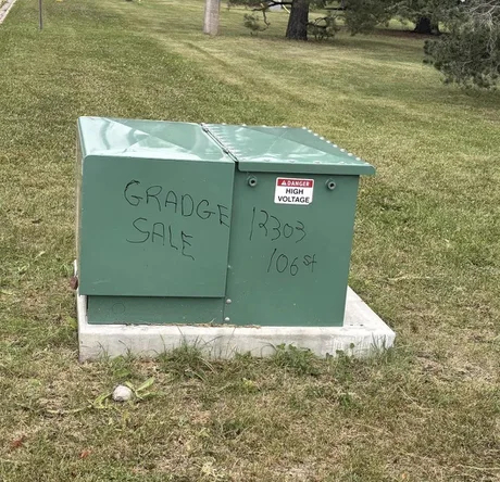 It turns out that it's a joke everywhere - Selling garage, Humor