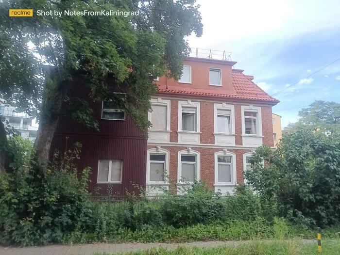 Residential building from the early 20th century - My, Kaliningrad, Kaliningrad region, City walk, Street photography, The photo, Architecture, Longpost