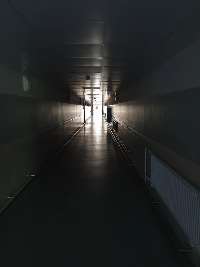 Hospital. Light at the end of the passage - My, Light, Hospital, Corridor