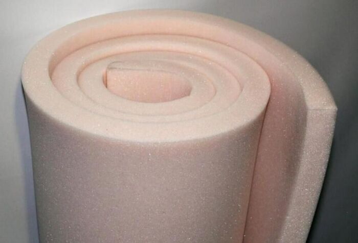 Ответ на пост «Потратил все деньги на первый взнос, сижу без мебели, без денег, слушаю музыкальный центр. Хорошо!»