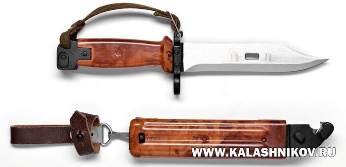 Штык-нож 6Х4 с ножнами к автоматам Калашникова АКМ и АК74. Фото ВИМАИВиВС