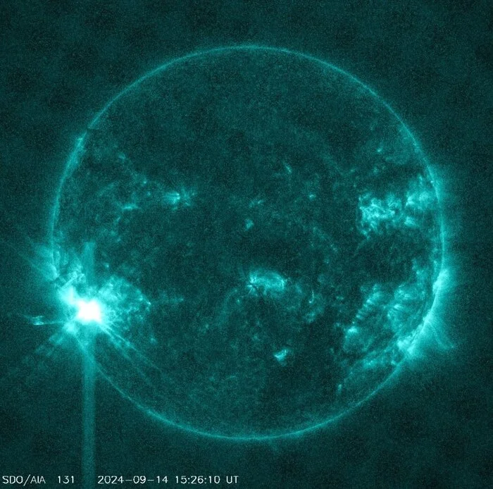 Solar flare class X4.54 - My, Astrophysics, The sun, Astronomy, Space, NASA, Magnetic storm, Video, Soundless, GIF, Longpost