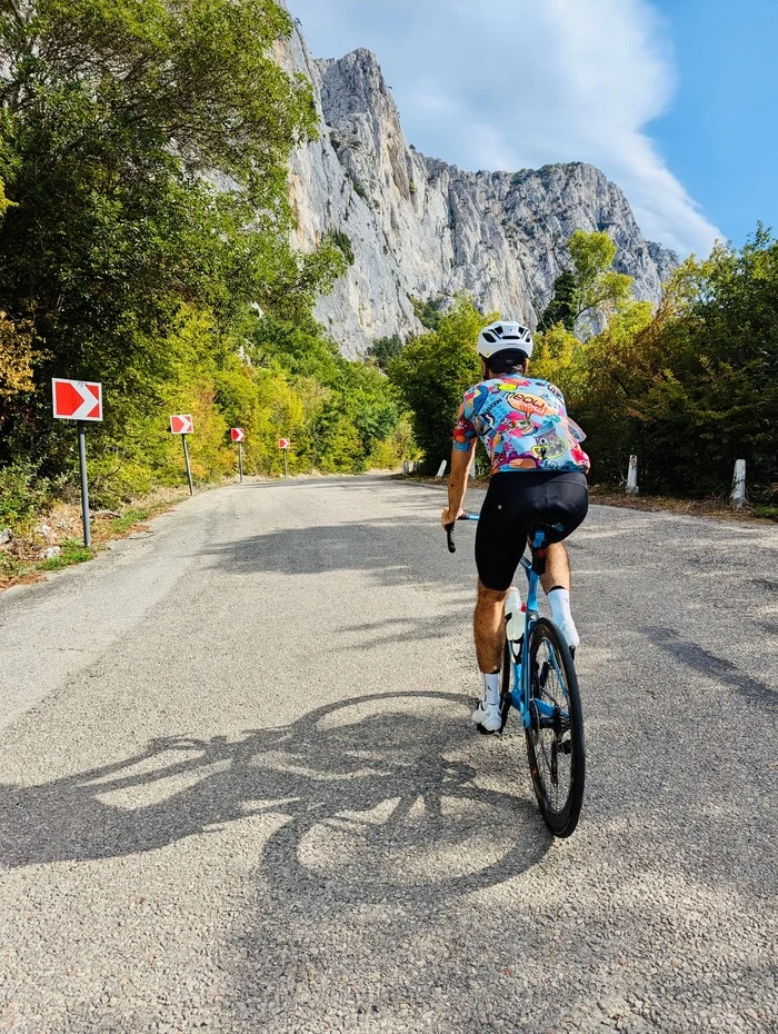 On highways along the South Coast - My, Bike ride, The mountains, Cyclist, Crimea, Longpost, The photo