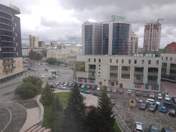 Вид из окна номера 621, где я жил