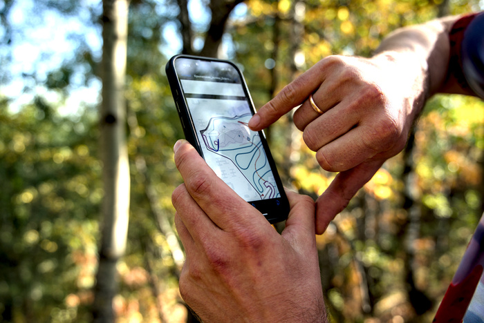 Проект превращения территории ООПТ "Крылатские Хомлы" в "спортивный кластер". Большая часть территории отдана под спортивные объекты, что противоречит целям и задачам ООПТ