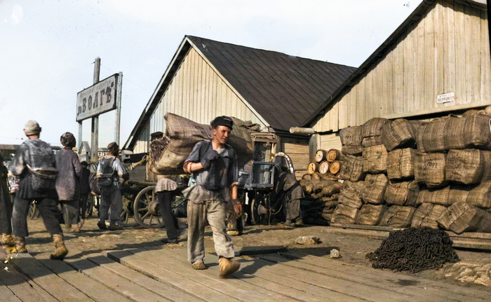 Подборка интересных и необычных фотографий Российской Империи. 20 раскрашенных фотографий.Часть V Историческое фото, Старое фото, Российская империя, Колоризация, История России, 19 век, 20 век, Длиннопост Подборка интересных и необычных фотографий Российской Империи. 20 раскрашенных фотографий.Часть V Историческое фото, Старое фото, Российская империя, Колоризация, История России, 19 век, 20 век, Длиннопост