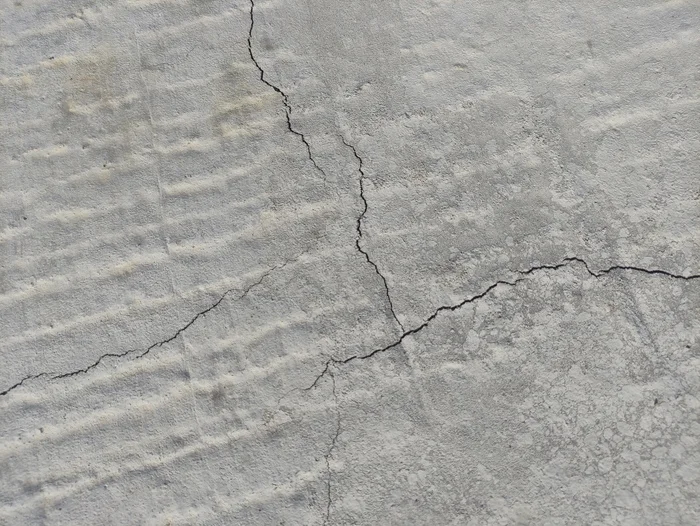 Cracked slab. Inspection results - My, Building, Home construction, Builders, The property, Floor slab, Rukozhop, House, Dacha, Longpost