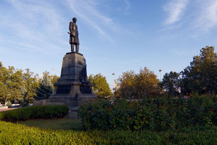 Monument to Admiral Nakhimov. One of the most recognizable symbols of the hero city of Sevastopol - My, History, Military history, История России, Crimea, Crimean War, Российская империя, Monument, Sevastopol, Black Sea Fleet, Fleet history, Longpost