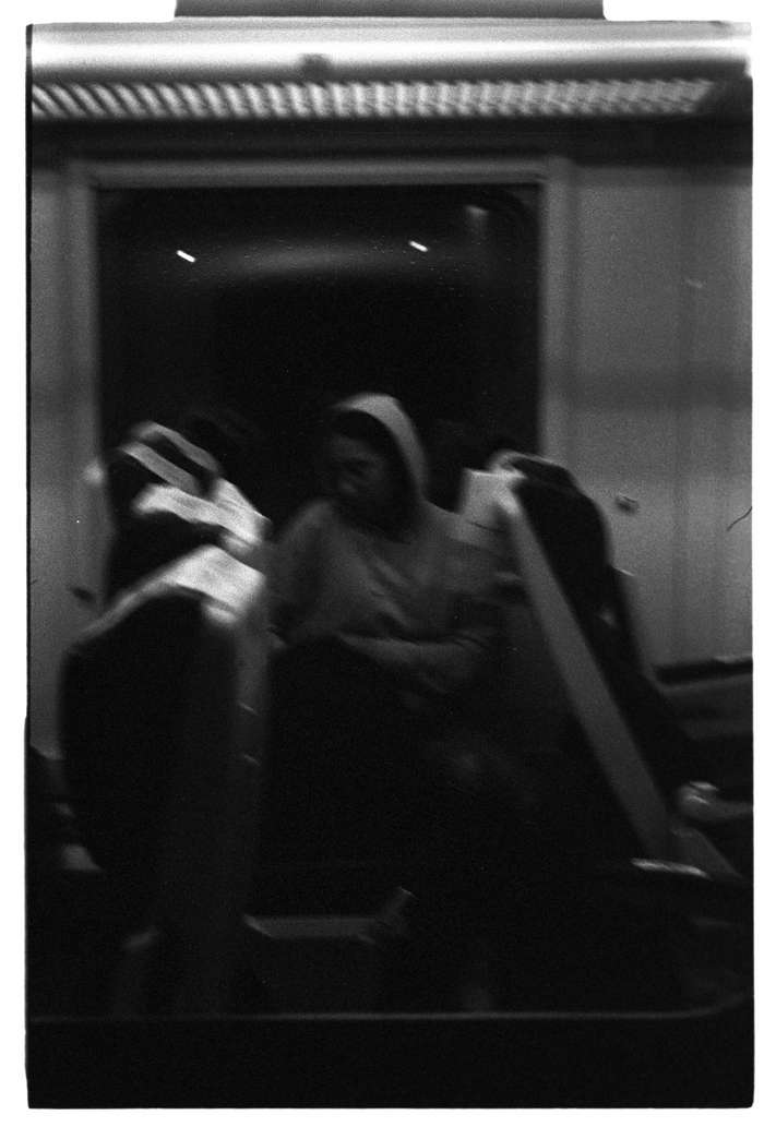 Ждал на перроне, расфокус мне здесь даже нравится