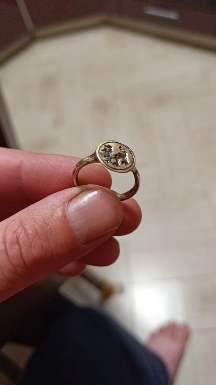 The process of cleaning a 15th-16th century ring - Antiques, Ring, Cleaning, Longpost