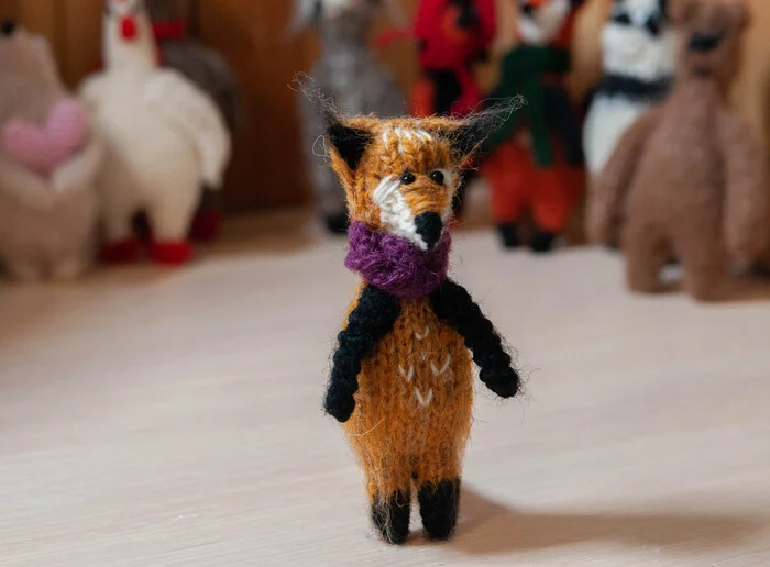 Fox is cunning - furry ear - My, Fox, Redheads, Knitting, Decor, Needlework, Handmade, Domestic fox, Wool toy, Amigurumi, Miniature, Knitted toys, Author's toy, Knitting, Longpost