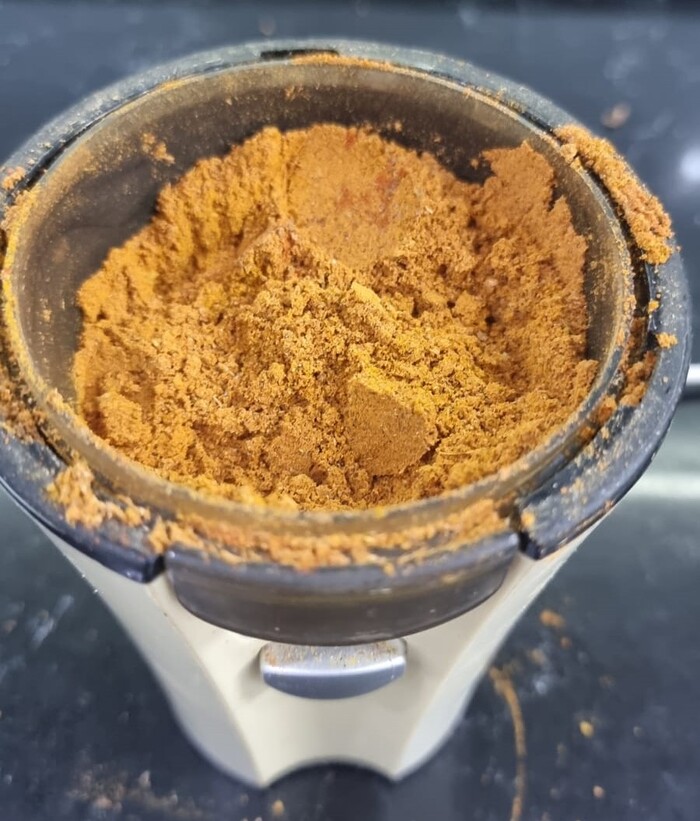 Миксовать самому специи очень прикольно!