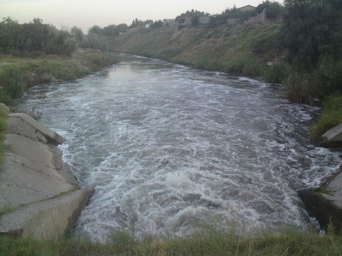 Сам канал работает до сих пор и орошает плодородные земли в объёме примерно 10 тысяч гектаров.