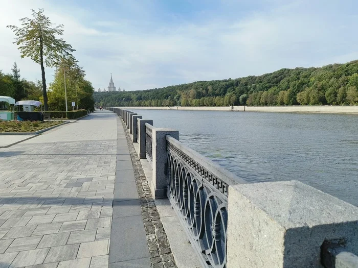 Bike ride along the Moscow embankments - My, Moscow, Embankment, Bike ride, Office weekdays, How does the morning begin?, Longpost