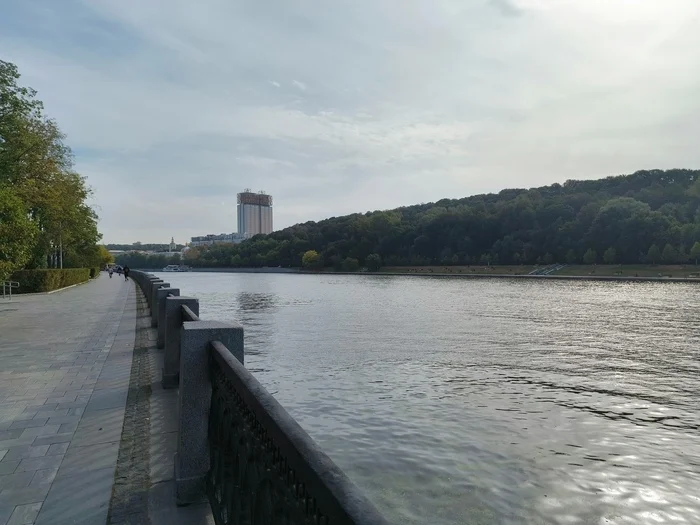 Bike ride along the Moscow embankments - My, Moscow, Embankment, Bike ride, Office weekdays, How does the morning begin?, Longpost