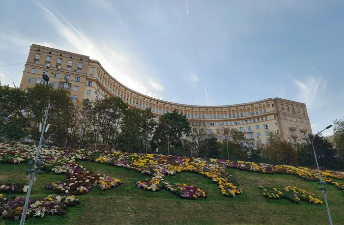 Bike ride along the Moscow embankments - My, Moscow, Embankment, Bike ride, Office weekdays, How does the morning begin?, Longpost