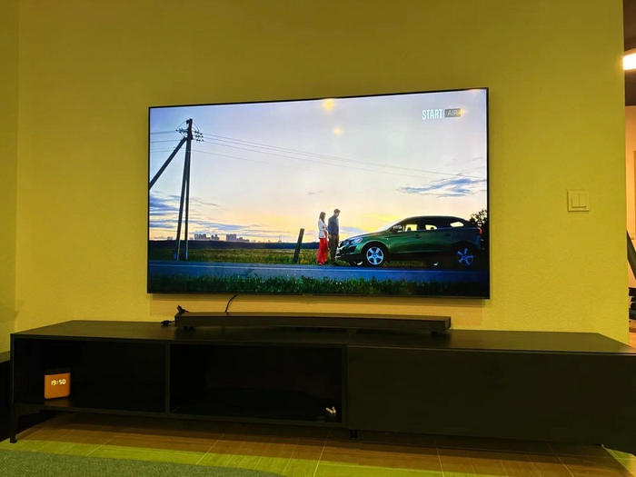  Samsung, 70"  4K   .  180  Samsung, ,  4, , , , , Telegram (),  