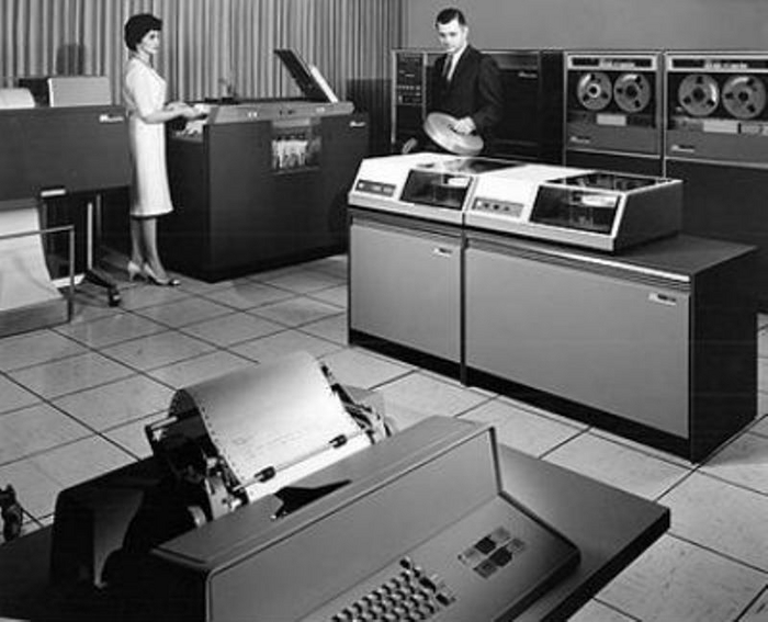 Типичная конфигурация пользователя с IBM 1311