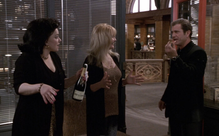 А пробочка-то вот она!