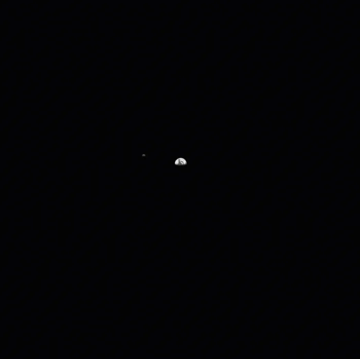 Earth and the Moon from a distance of five million kilometers - Space, Astronomy, Juice, Land, moon, The photo, Esa, Longpost