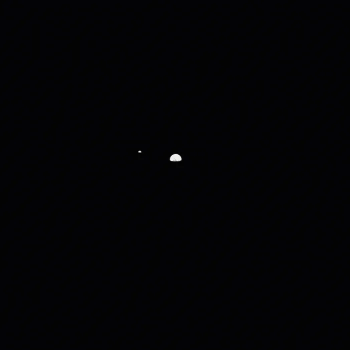 Earth and the Moon from a distance of five million kilometers - Space, Astronomy, Juice, Land, moon, The photo, Esa, Longpost