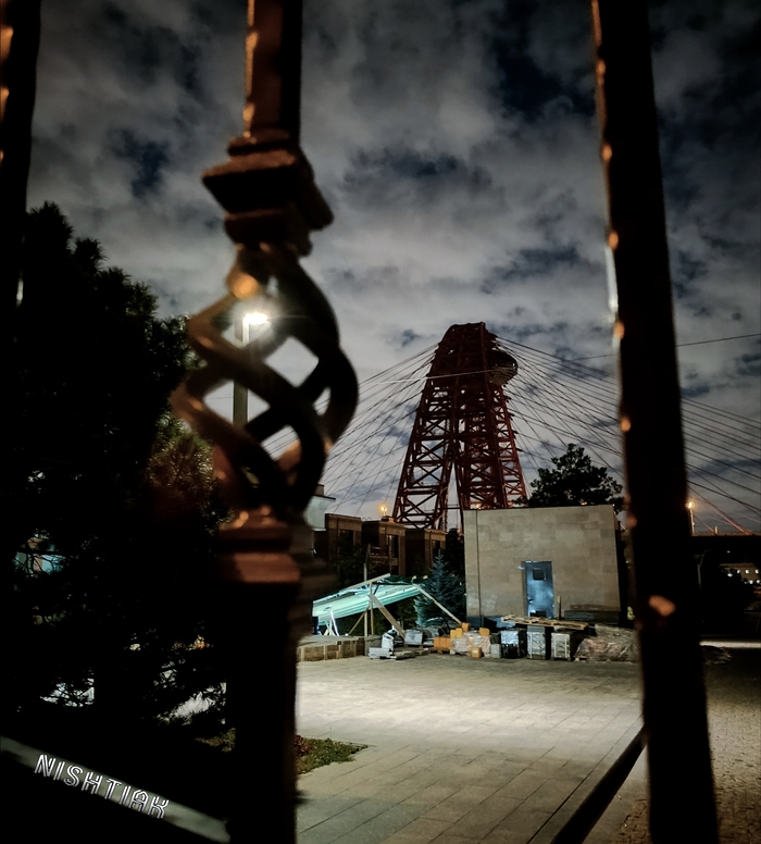 Необычный ракурс на Живописный мост