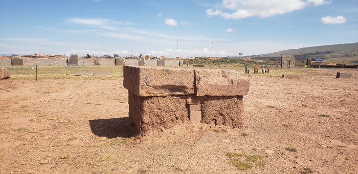 Еще один "стол" для кровавых жертв - мое предположение