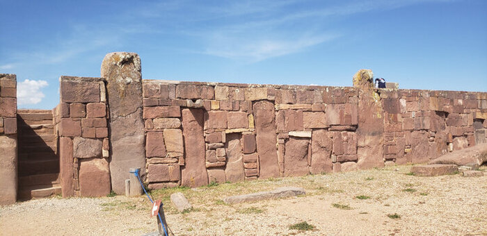 Любительские археологи реконструировали стены вокруг Каласасайи