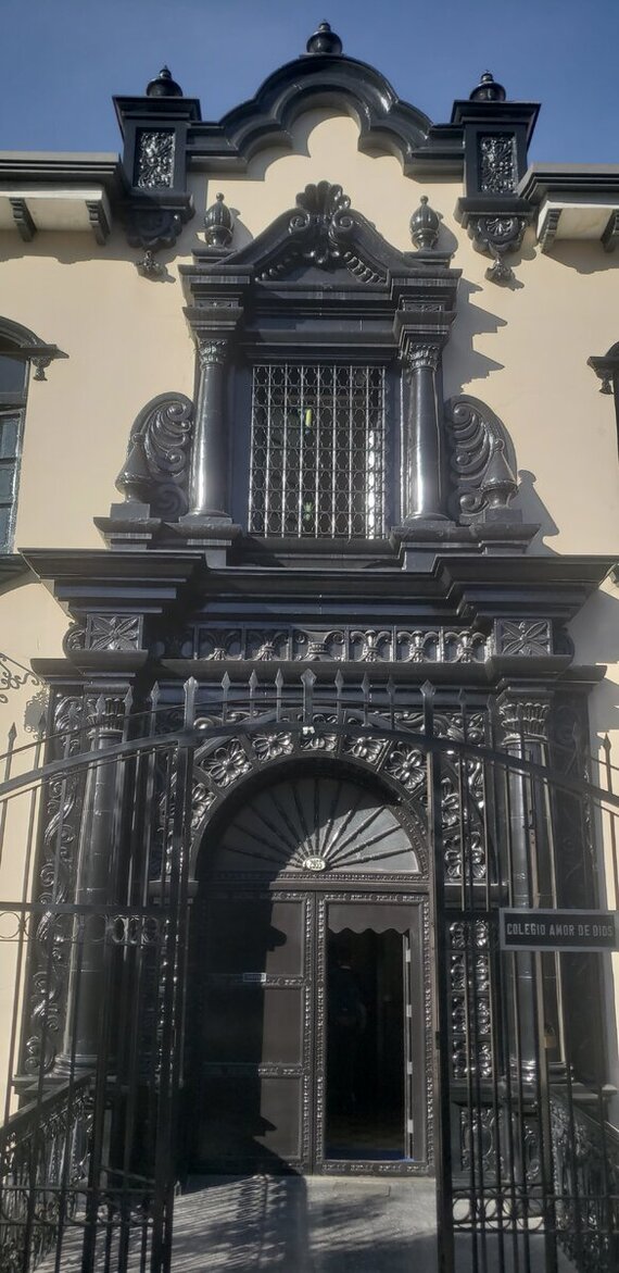 Colegio Amor de Dios. 