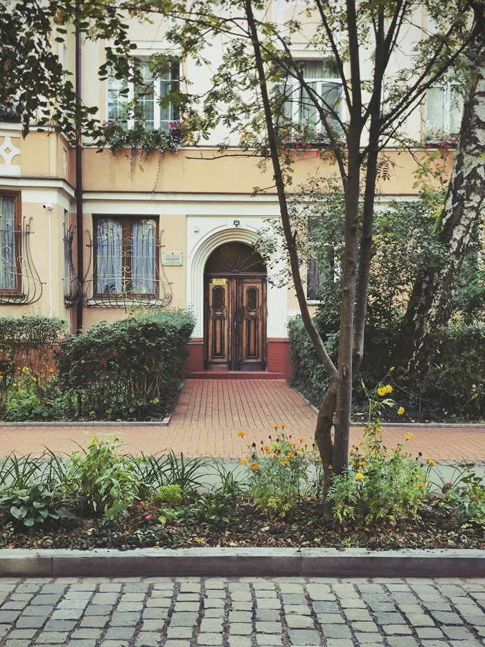 One city and many doors - My, Amalienau, Kaliningrad, Architecture, City walk, sights, Local history, Building, Aesthetics, Cities of Russia, Longpost