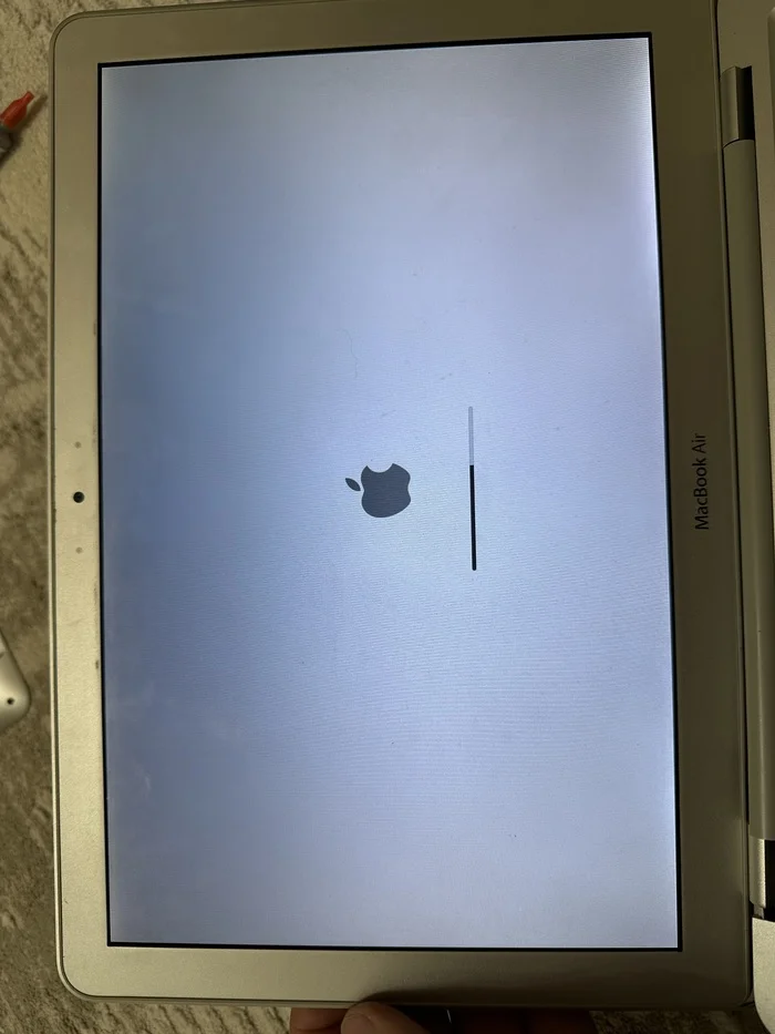 MacBook Air 2009 won't start - My, Macbook, Breaking, Laptop Repair, Repair of equipment, Mac os, Question, Ask Peekaboo, Longpost