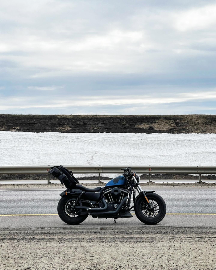 А ехать 1300км в +3 на Спортстере не рекомендую. Особенно, в обычных кожаных перчатках.