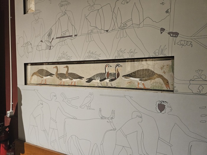 ну и куда же без гусей...