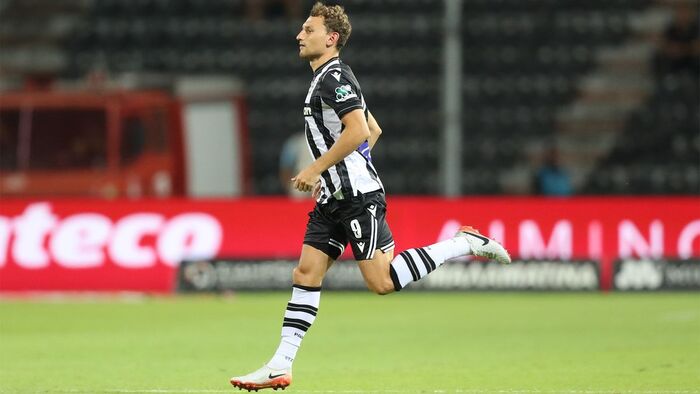 И еще один русский блеснул в Европе — вышло очень смешно! Все смеются над голом Чалова: «Талантище раскрывается!»