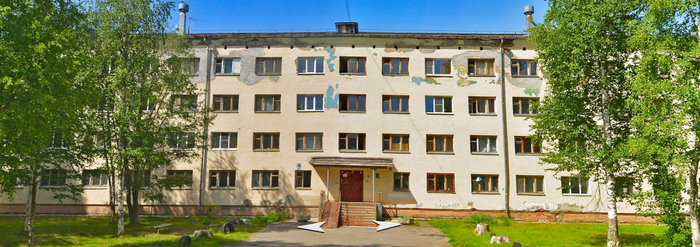Вот оно, это самое общежитие на ул. Ворошилова, 22