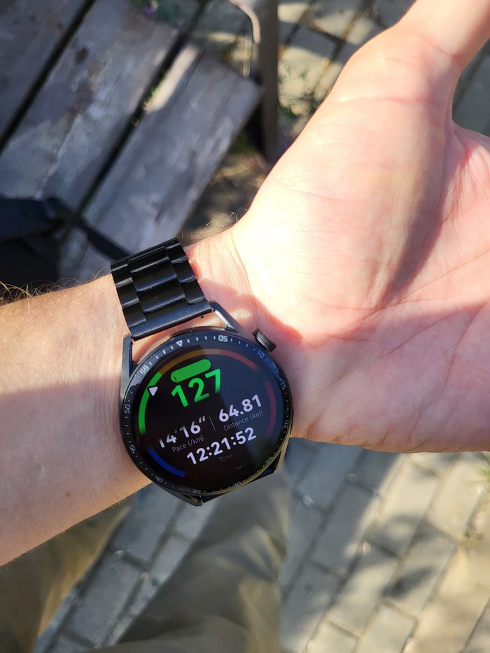 64 км. В этот момент я сменил обувь: на замену ASICS Novablast 3 пришли Mizuno Contender S, в которых был пройден весь дальнейший путь. А за пару километров до этого момента я понял, что перестал получать удовольствие от процесса.