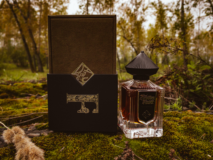 ������� �� �������� - AREEJ LE DORE FORBIDDEN FLOVER - ����� �������