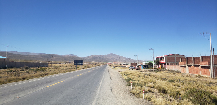 Снова предстоит красивая дорога. Праада качество дорожного полотна ухудшилось.