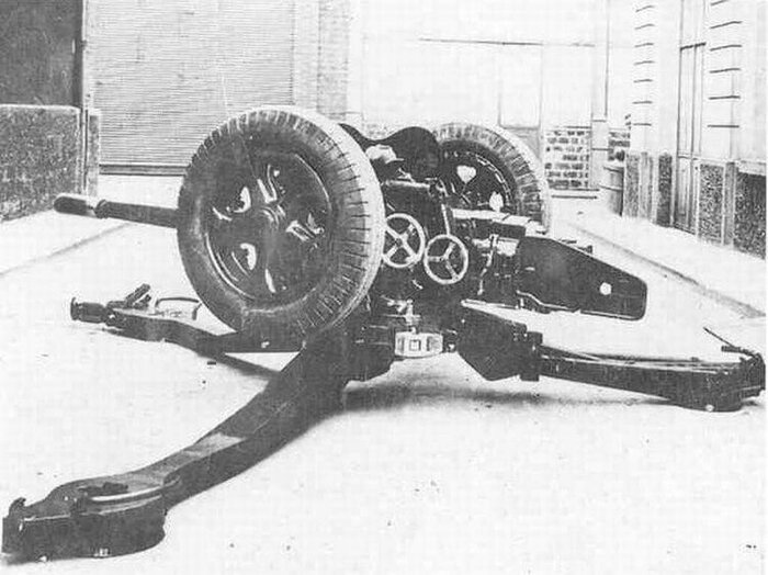    47mm SA Mle 1939 TAz   