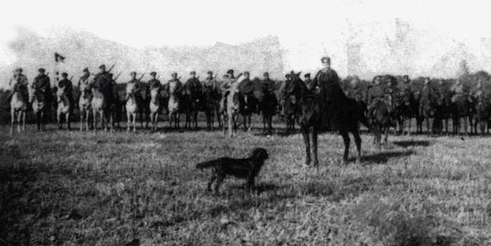 Балахович со своим отрядом