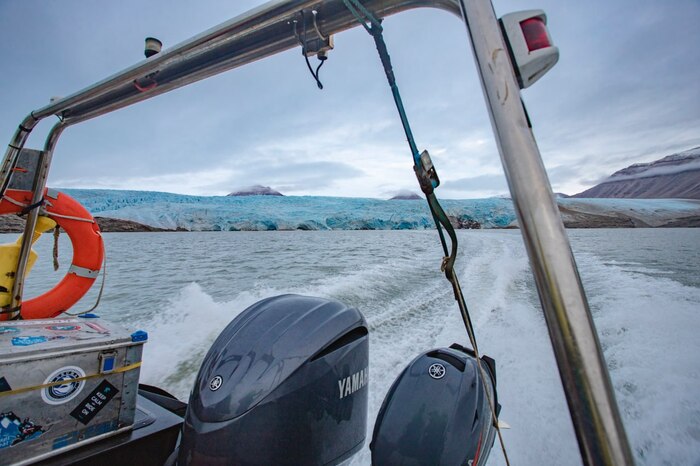 Шпицберген и встреча с белым мишкой Арктика, Шпицберген, Ледник, Фотограф, Белый медведь, Длиннопост