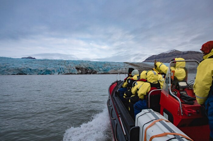 Шпицберген и встреча с белым мишкой Арктика, Шпицберген, Ледник, Фотограф, Белый медведь, Длиннопост