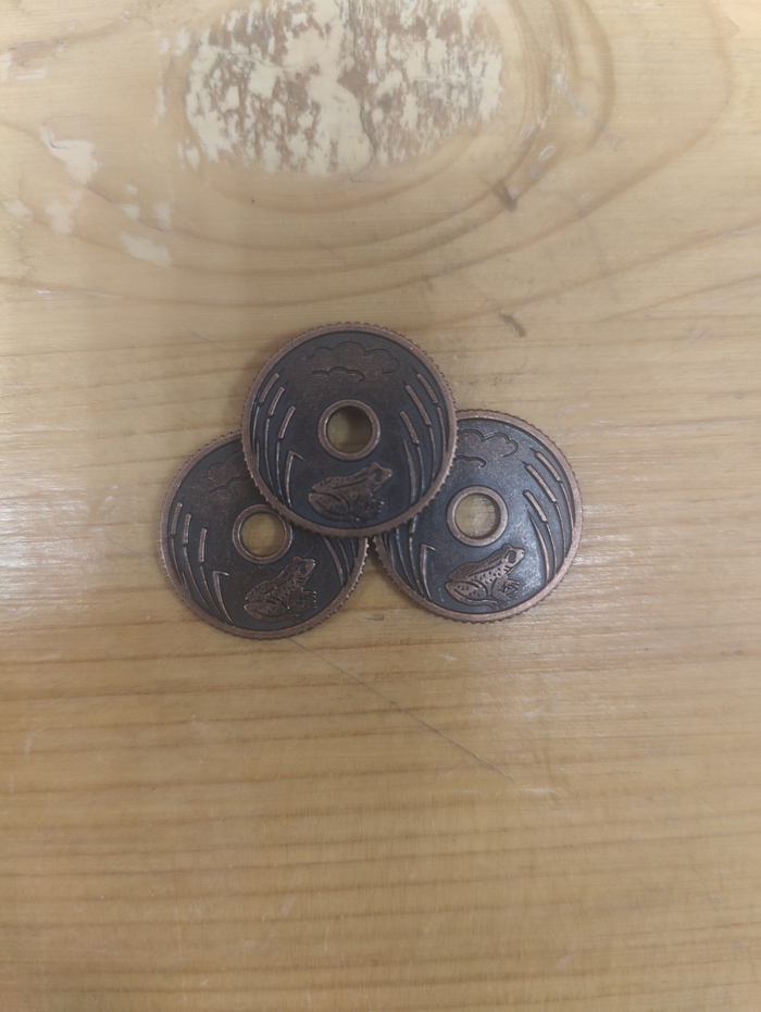 Третий день, три жабки